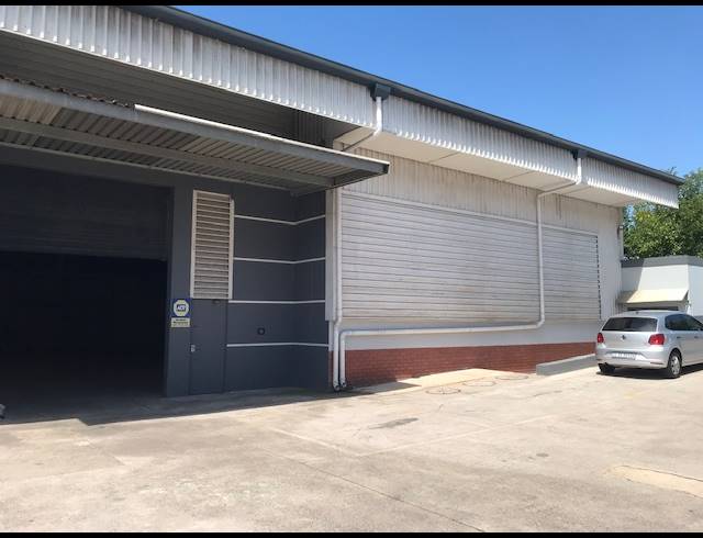 1,200M² WAREHOUSE TO LET IN RIVERHORSE VALLEY